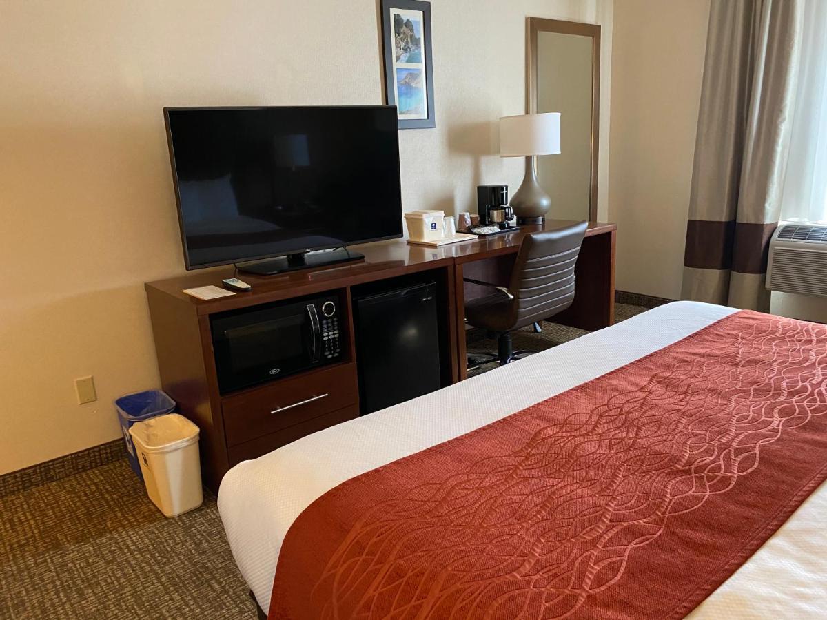 Comfort Inn Marina On The Monterey Bay Exteriör bild